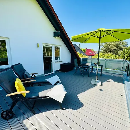 Mund - Adults Only Gothen